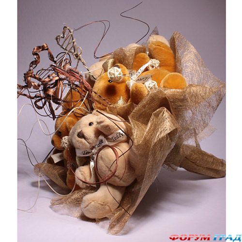 Букет из игрушек.