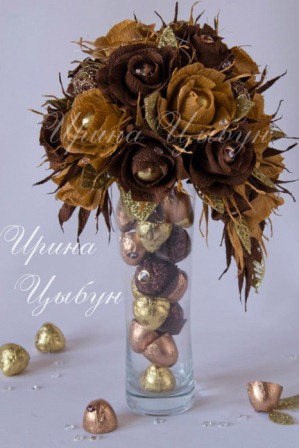 Осенний букет из конфет