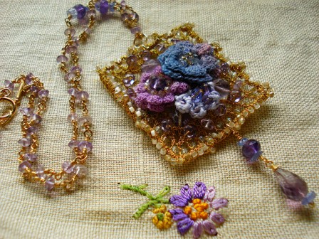 Украшения от Айви Лонг
