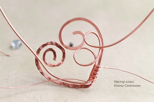 Медный кулон Сердце в технике wire wrap