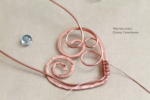 Медный кулон Сердце в технике wire wrap