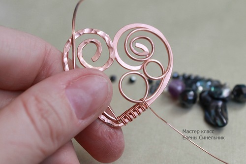 Медный кулон Сердце в технике wire wrap