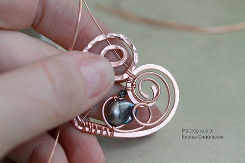 Медный кулон Сердце в технике wire wrap