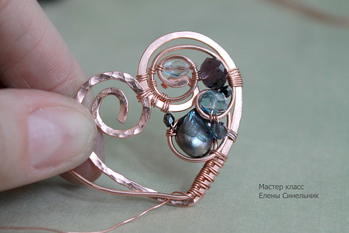 Медный кулон Сердце в технике wire wrap