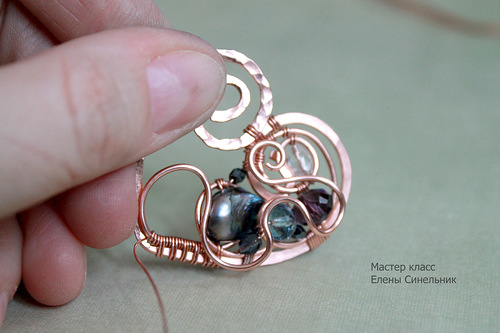 Медный кулон Сердце в технике wire wrap