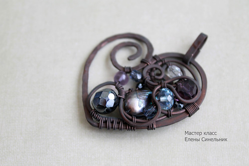 Медный кулон Сердце в технике wire wrap