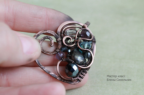 Медный кулон Сердце в технике wire wrap