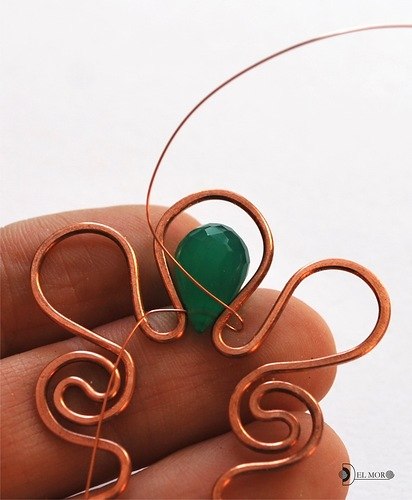 Заколка-шпилька в технике wire wrap