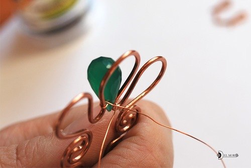 Заколка-шпилька в технике wire wrap