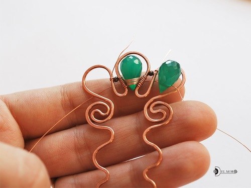 Заколка-шпилька в технике wire wrap